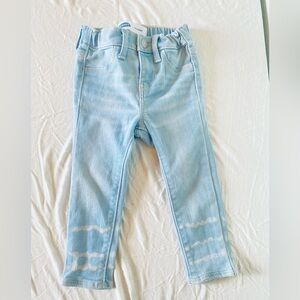 Light Blue Kids Denim Jeans: Old Navy Ballerina Size 2T.